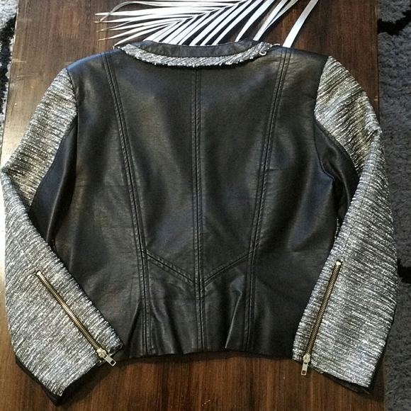 Host Pick XOXO Women's Jacket - Picture 5 of 13